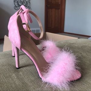 Pink Fluffy Heels size 41 / 9